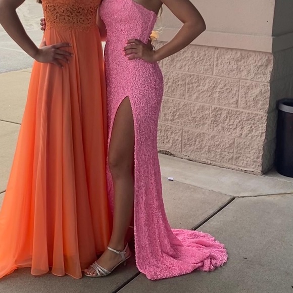 Strapless bubble gum pink Sherri hill dress - Picture 2 of 3